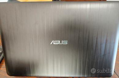 PC ASUS MODELLO X540B  ! 