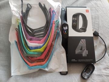 Mi smart band 4 + 15 cnturini