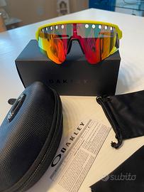 Occhiali Oakley sutro lite sweep