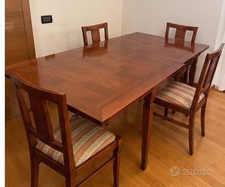 TAVOLO ALLUNGABILE CON 4 SEDIE IMBOTTITE – 4