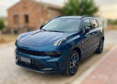 Lynk & Co 01 01 1.5 td phev auto
