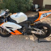 Honda CBR 1000 RR - 2004