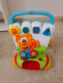 Girello primi passi neonato