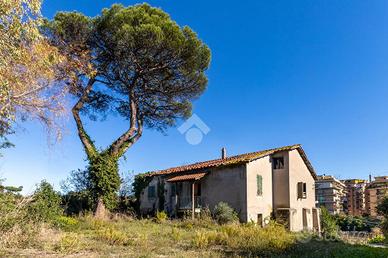 CASA INDIPENDENTE A ROMA
