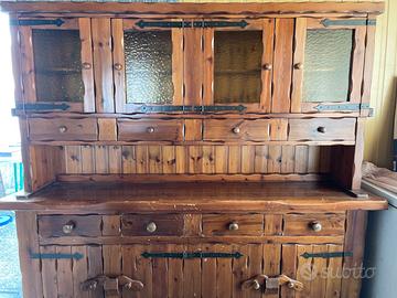 credenza con alzata
