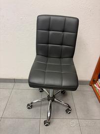 Sedia in pelle