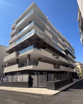 Appartamento di 86 m² con 3 locali e box auto a Gi