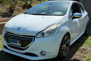 Peugeot 208 GTI 200cv 147kw