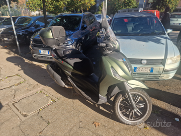 Piaggio beverly 300 hpe s