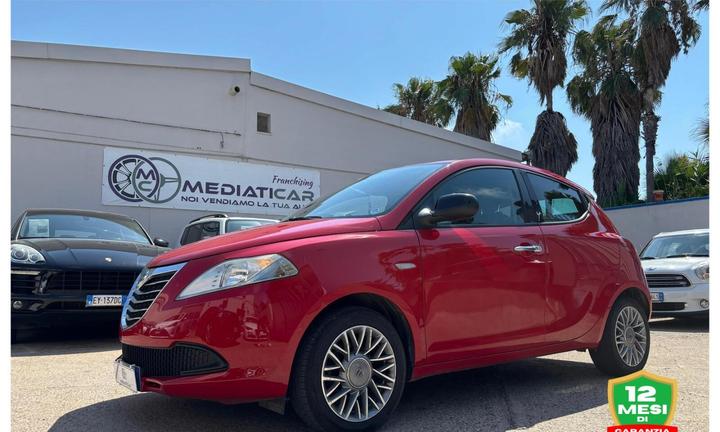 LANCIA Ypsilon 1.3 MJT 95 CV 5p. S&S Black&Red