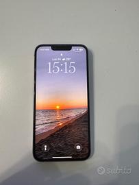 iPhone 14 lilla
