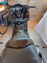 Honda silver wing 400