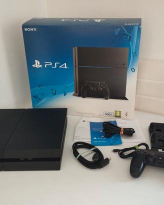PlayStation 4 500GB Fat con scatola e accessori