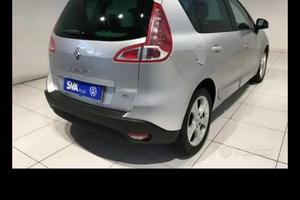 Renault scenic Xmod 2011 c. automatico  difettoso