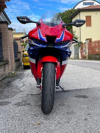 Honda CBR 1000 - 2025