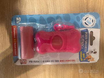 porta sacchetti con sacchetti per guinzaglio 