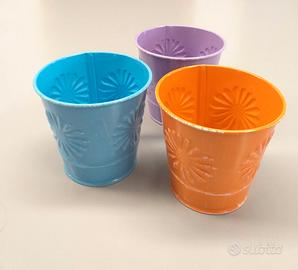 Vasetti decorativi in latta