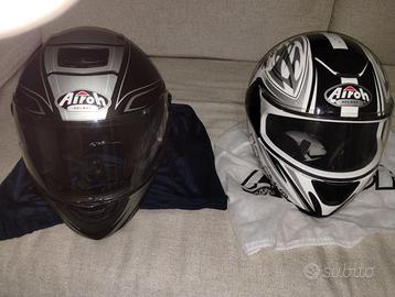 Caschi integrali moto marca Airoh con Interfono