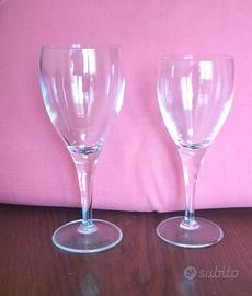 bicchieri acqua e vino