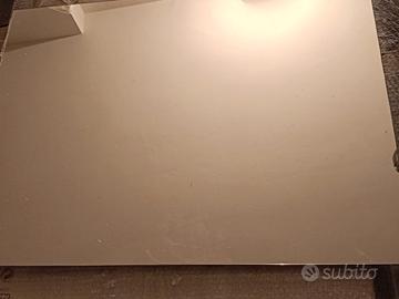 specchio con retroilluminazione 