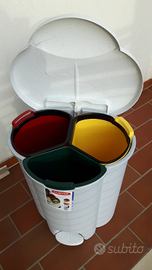 Cestino raccolta differenziata a pedale