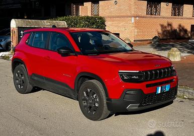 Jeep Avenger Rossa passione, solo 1000 km !