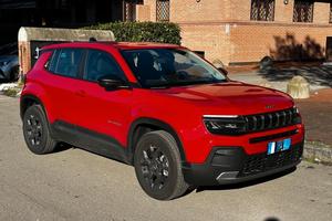 Jeep Avenger Rossa passione, solo 1000 km !