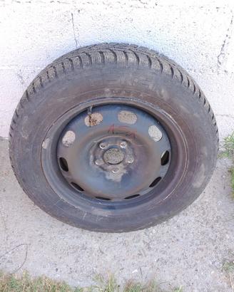 Ruote complete gomme invernali gruppo Volkswagen.