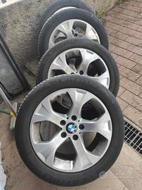 Gomme piu cerchioni per BMW X1