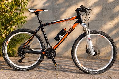 KTM Ultra Sport 26” RockShox Shimano XT