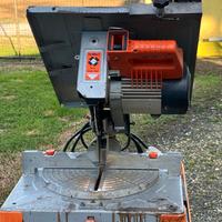 Troncatrice DE WALT DW 252