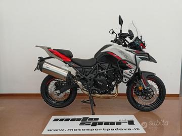 Benelli TRK 702 X bianco