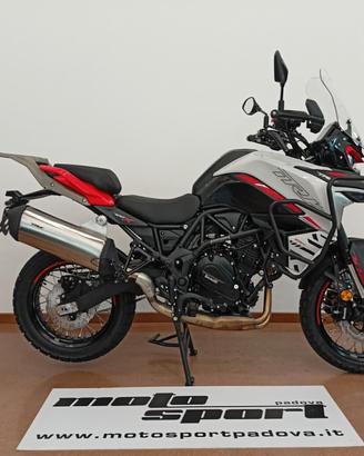 Benelli TRK 702 X bianco