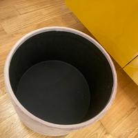 pouf in velluto color rosa antico