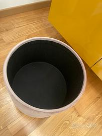 pouf in velluto color rosa antico