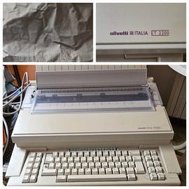OLIVETTI ITALIA Mod. ET2200 MACCHINA DA SCRIVERE 
