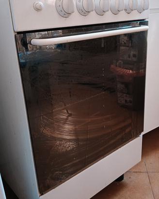cucina a gas funzionante 