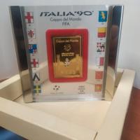 francobollo Oro 18kt Italia 90