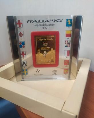 francobollo Oro 18kt Italia 90
