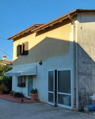 Immobile in asta di 43 m² con 2 locali e box auto 