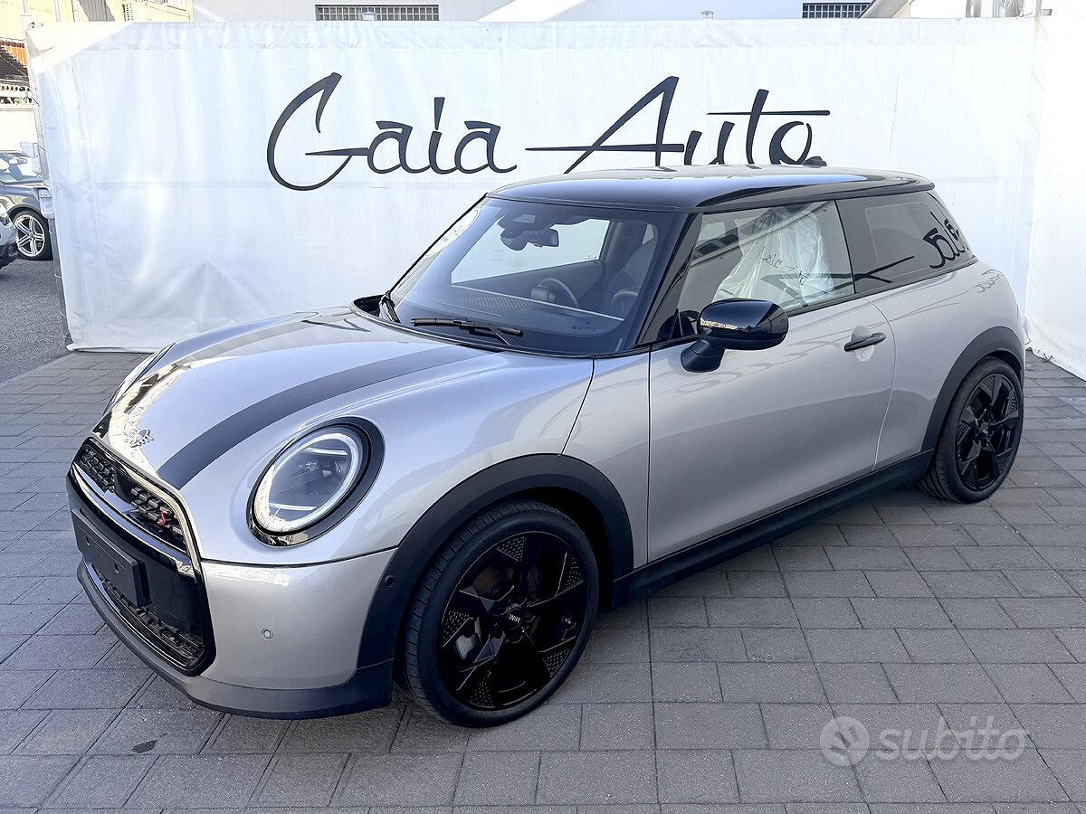 Mini Cooper S 2025 photo 2