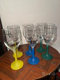 Set 6 calici vintage con steli colorati