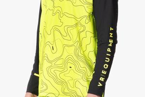 T-shirt e Pantalone Uomo VR46 EQUIPMENT