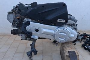 blocco motore completo liberty i-get 50 4t 3v