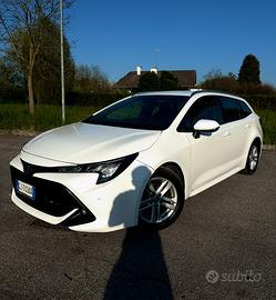 Toyota Corolla 1.8 Hybrid Style