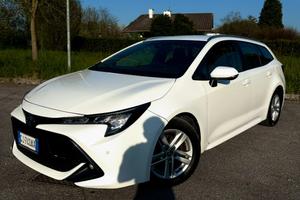 Toyota Corolla 1.8 Hybrid Style