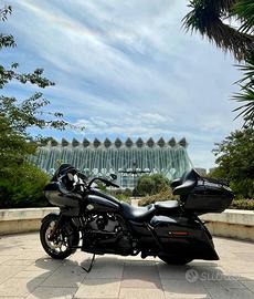 Harley Davidson Road Glide 114 Special