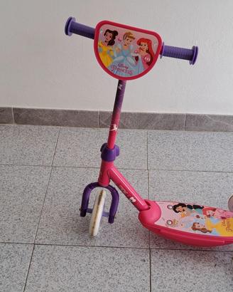 Monopattino 3 Ruote Principesse Disney bambina