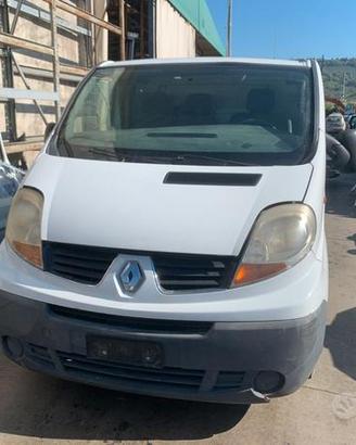 RENAULT TRAFIC 2.0D - ANNO 2007 - PER RICAMBI