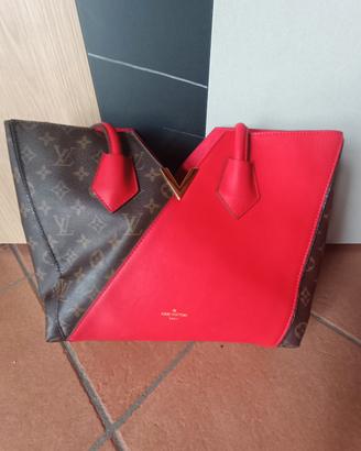 Borsa modello Louis Vuitton